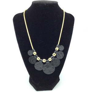 Black‎ and Gold Circle Necklace